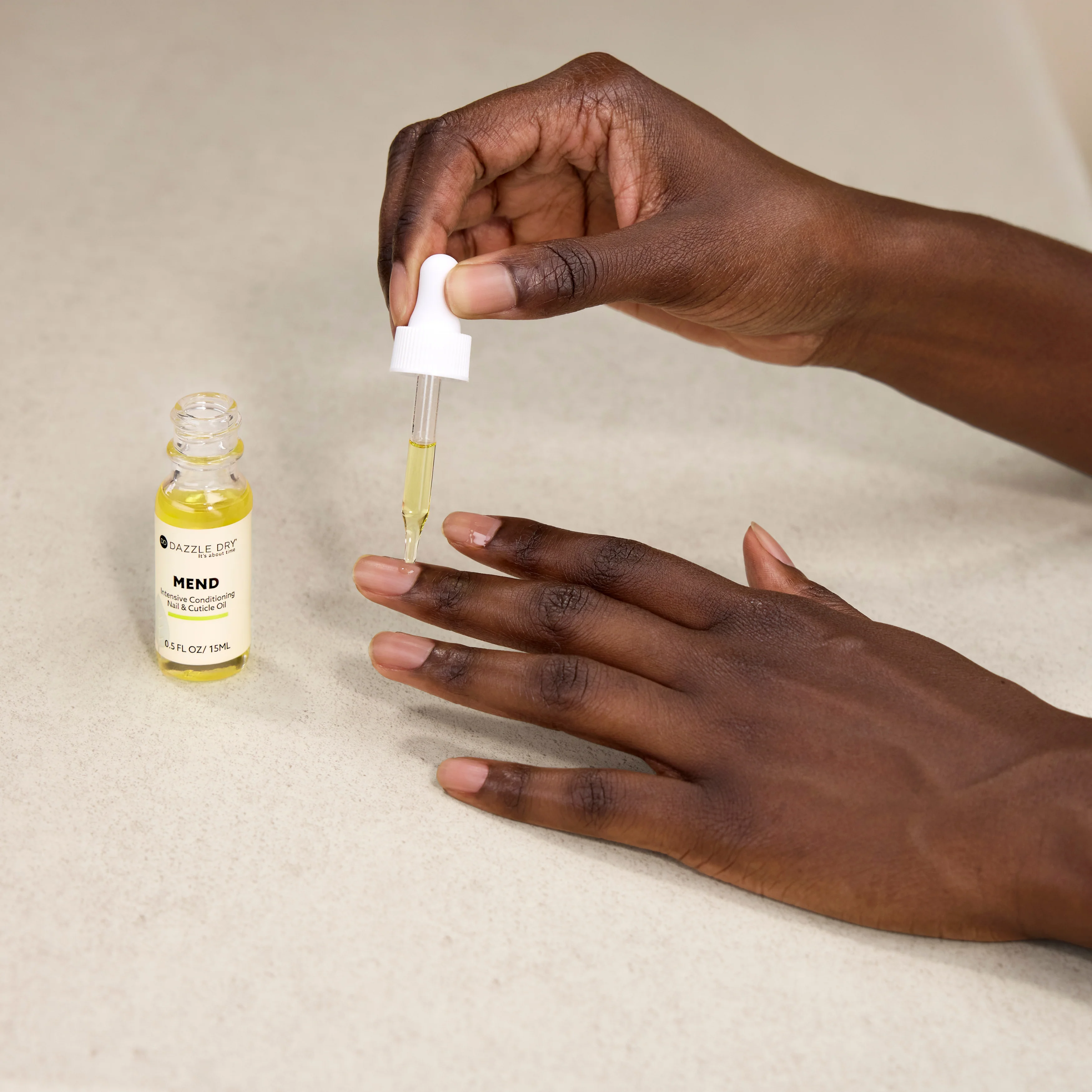 MEND Intensive Conditioning Nail & Cuticle Oil - Image 4